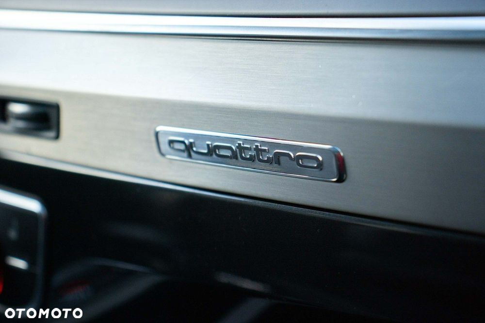 Audi Q7 - 32