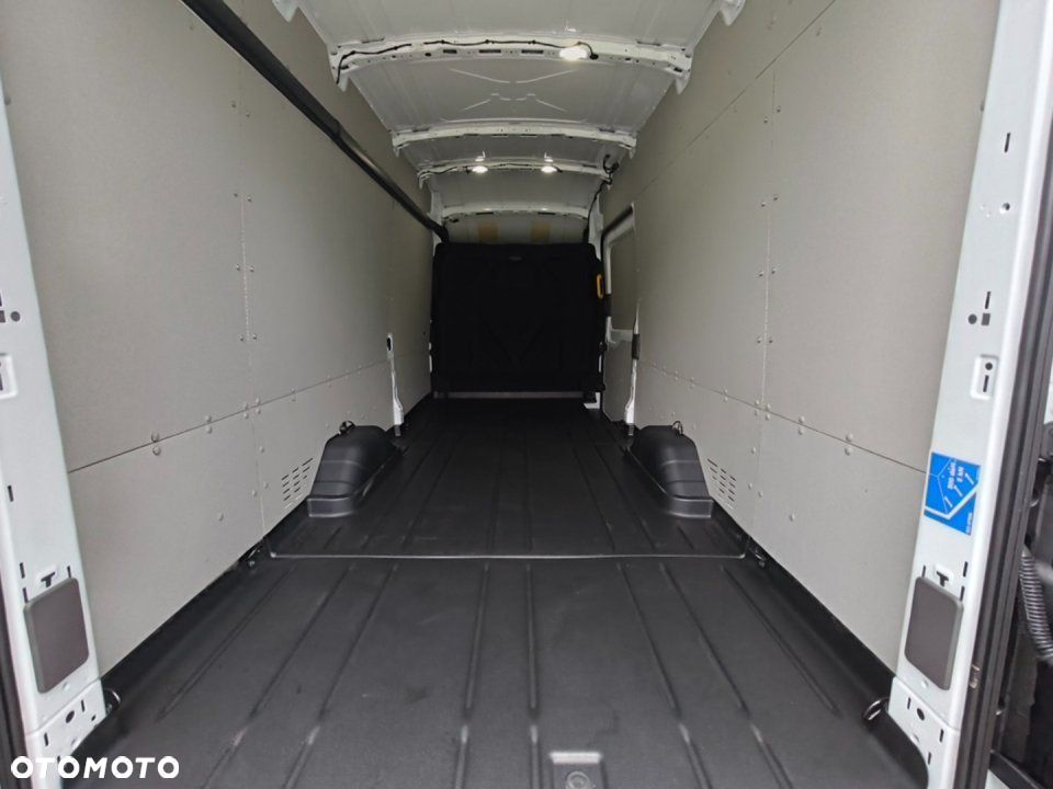 Ford Transit - 7