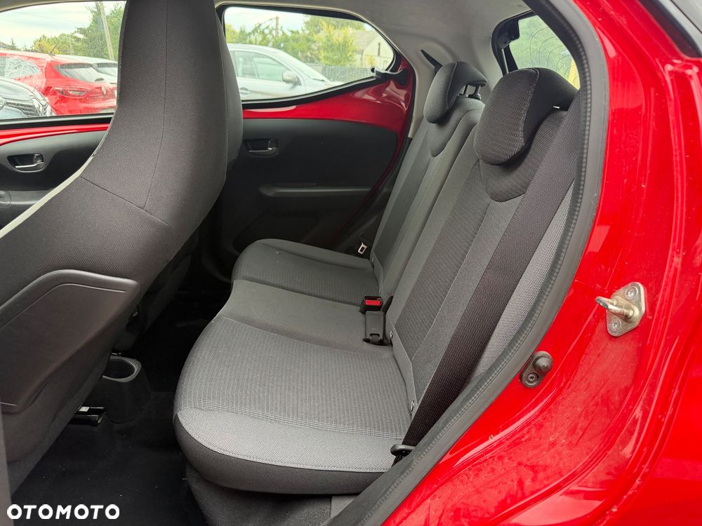 Toyota Aygo x-cite - 11