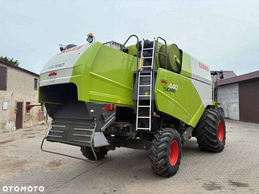 Claas Tucano 440 - 4