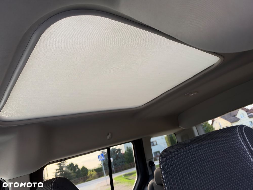 Ford Tourneo Connect 1.5 EcoBlue Titanium PowerShift - 17