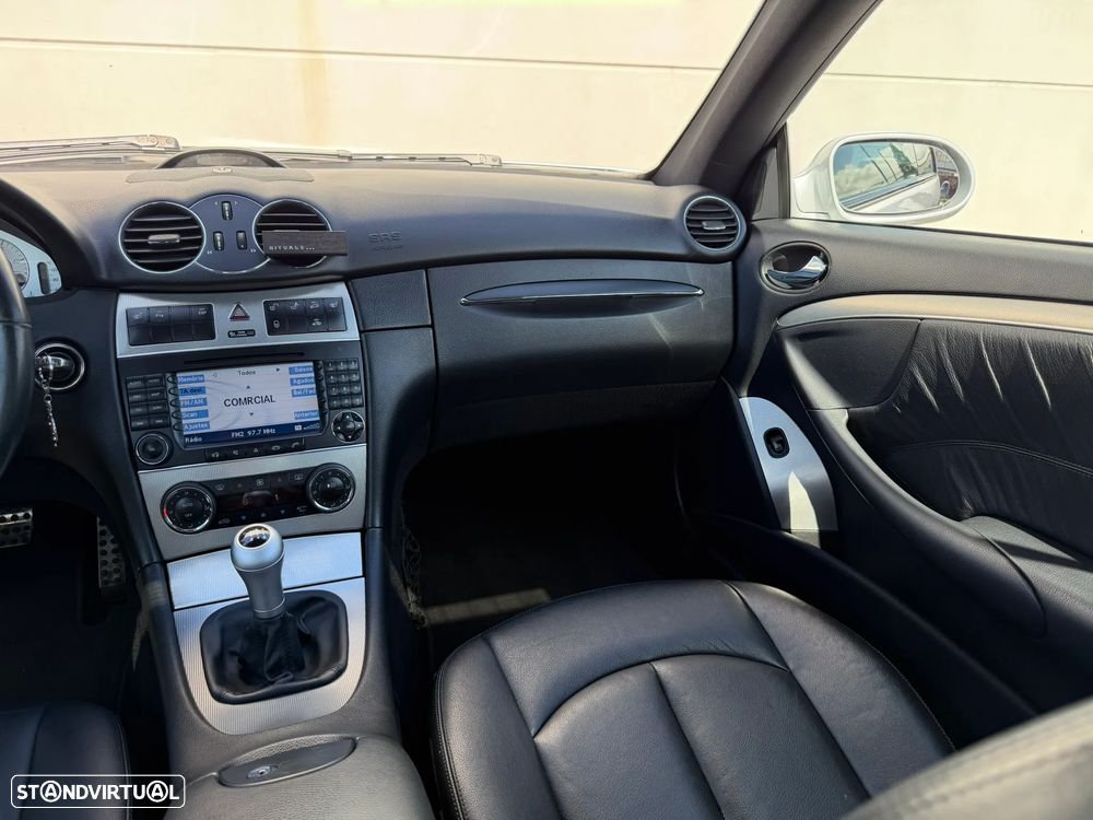Mercedes-Benz CLK 220 CDI Avantgarde Sport Edition - 16