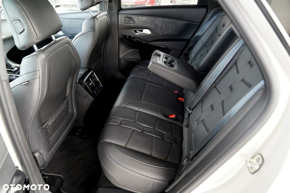 DS Automobiles DS 7 Crossback - 24