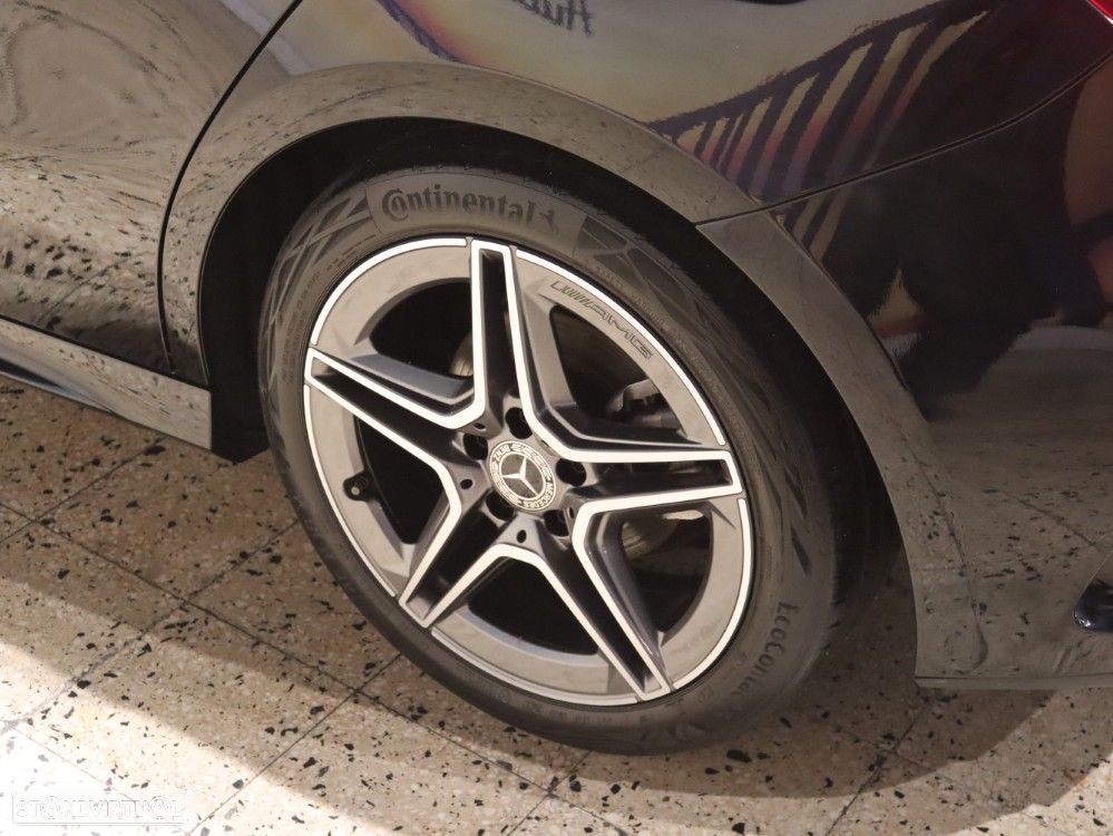 Mercedes-Benz A 180 d AMG Line Aut. - 45