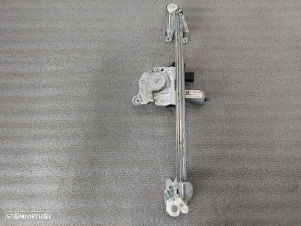 Elevador Tras Dto  Opel Zafira / Zafira Family B (A05) - 1