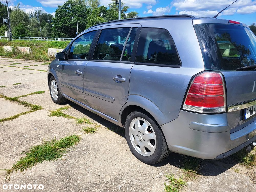 Opel Zafira 1.9 CDTI - 7