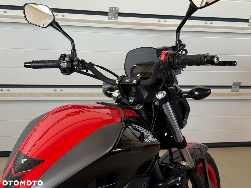 Honda NC - 24