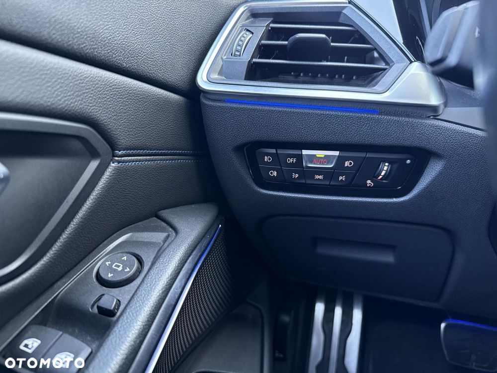 BMW Seria 3 - 28