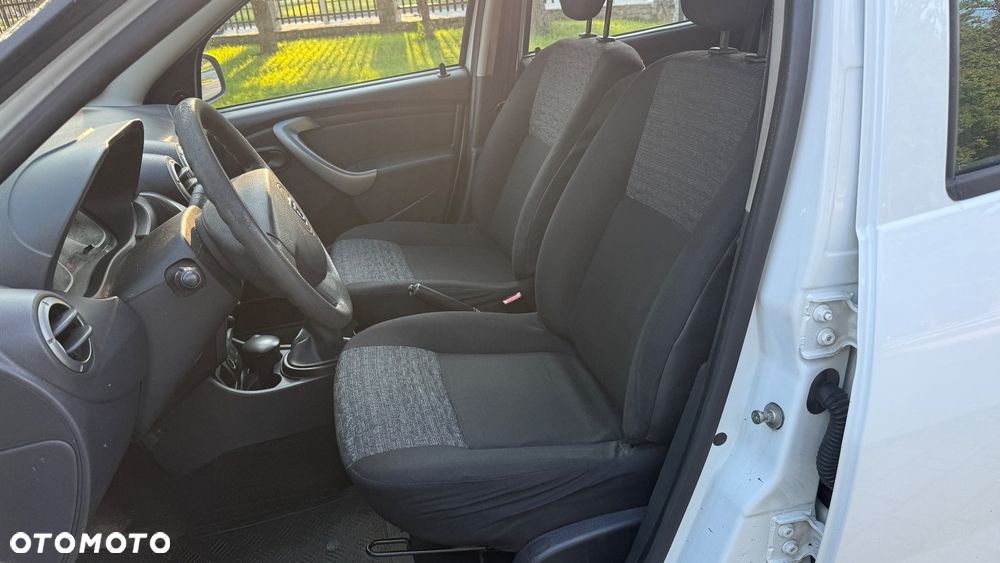 Dacia Duster 1.5 dCi Open EU6 - 12