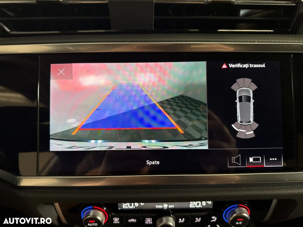 Audi Q3 45 TFSIe S tronic - 19