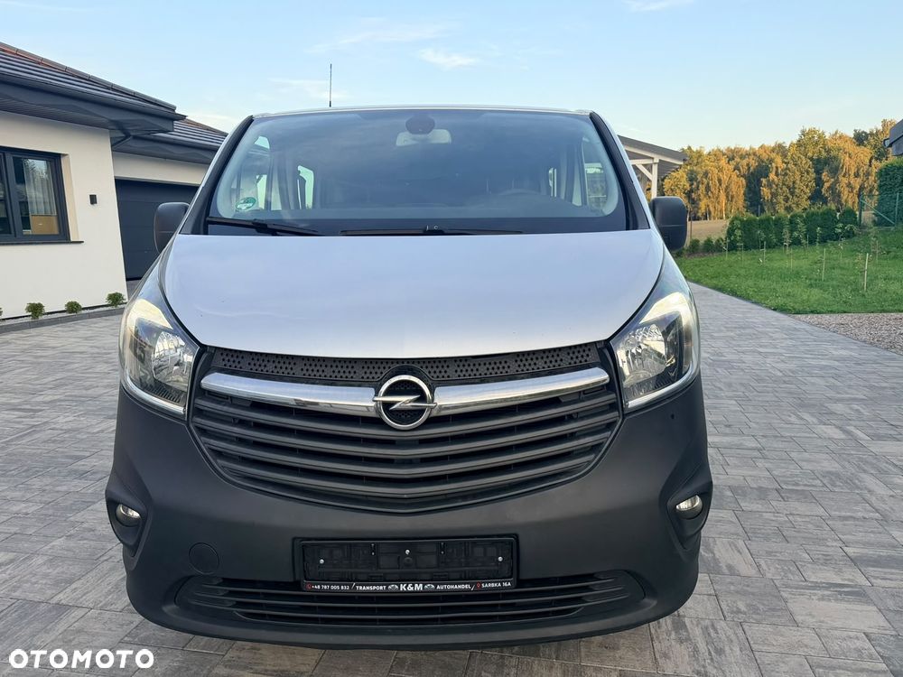 Opel vivaro - 11