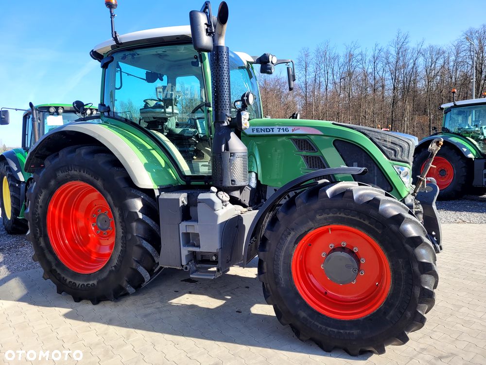 Fendt 714 Vario Profi SCR - 37