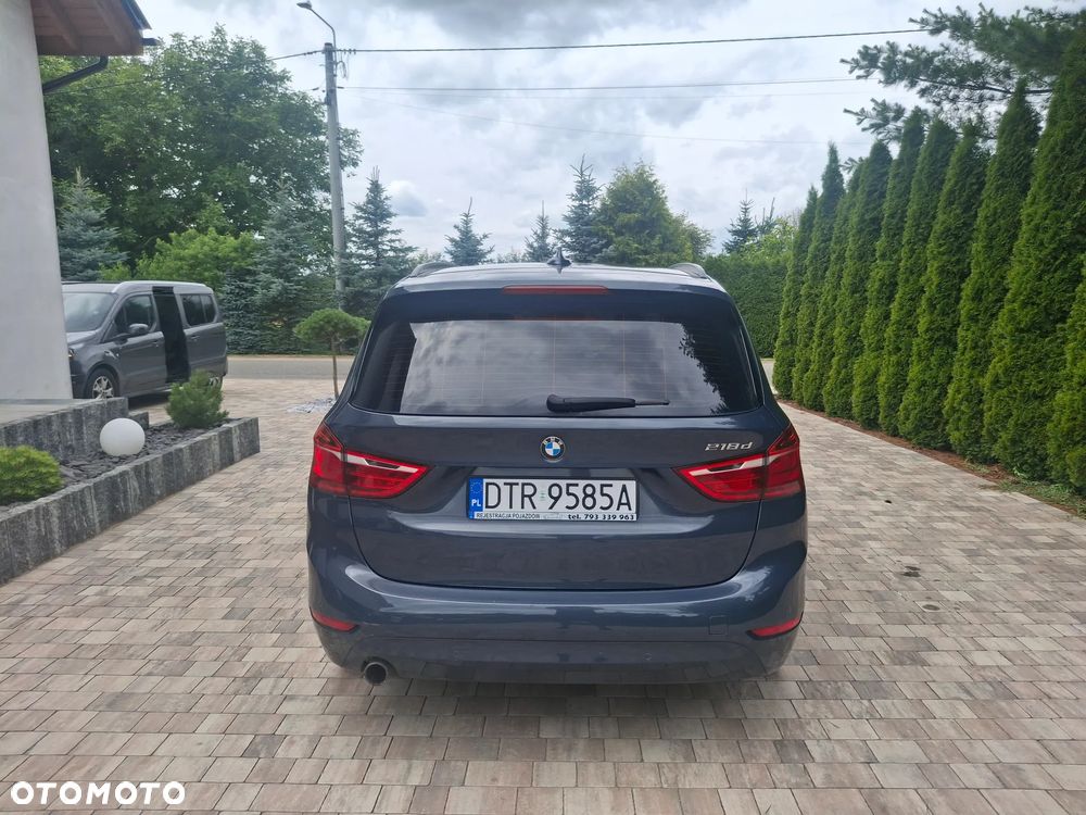 BMW Seria 2 218d Sport-Aut Luxury Line - 13