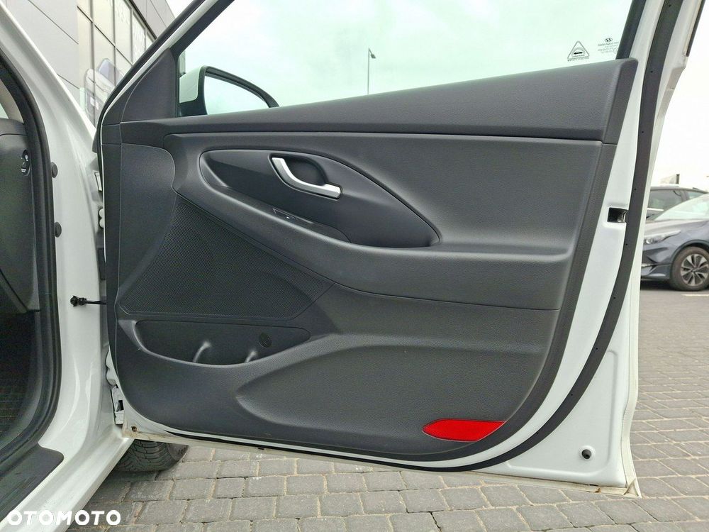 Hyundai i30 1.5 DPI Comfort - 17