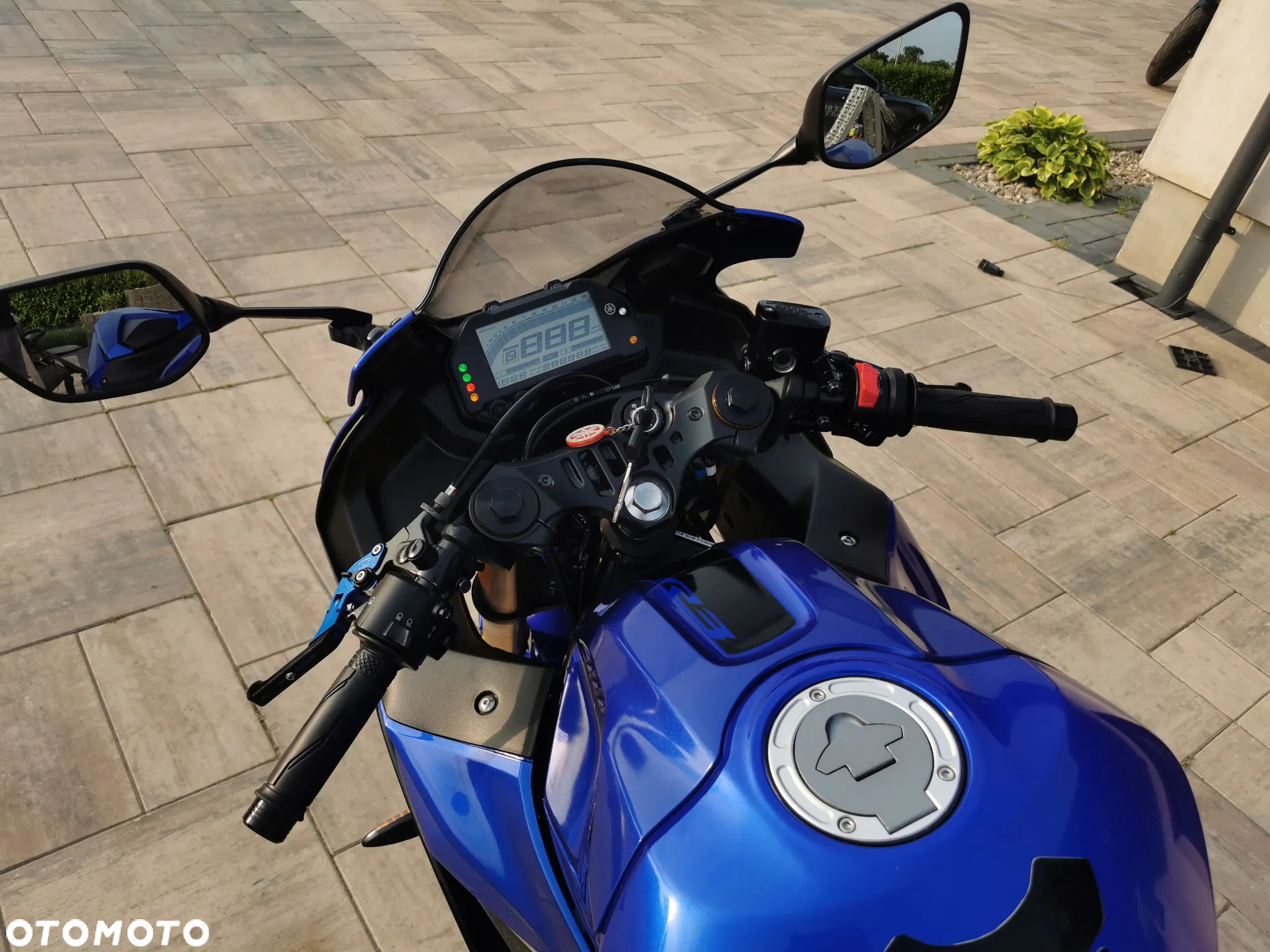 Yamaha R3 - 13