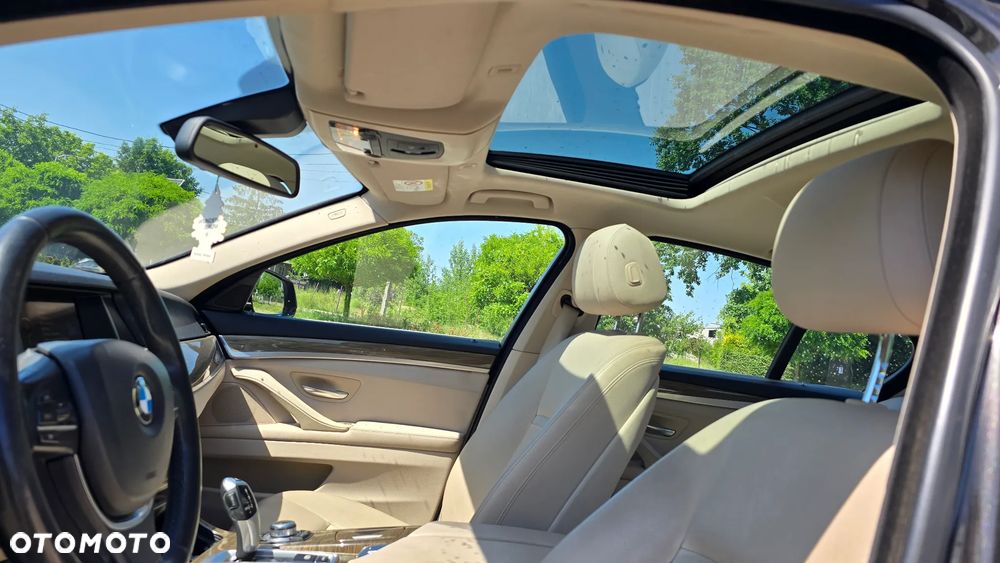 BMW Seria 5 520d xDrive Luxury Line - 18