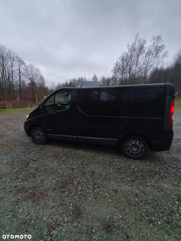 Renault TRAFIC - 7