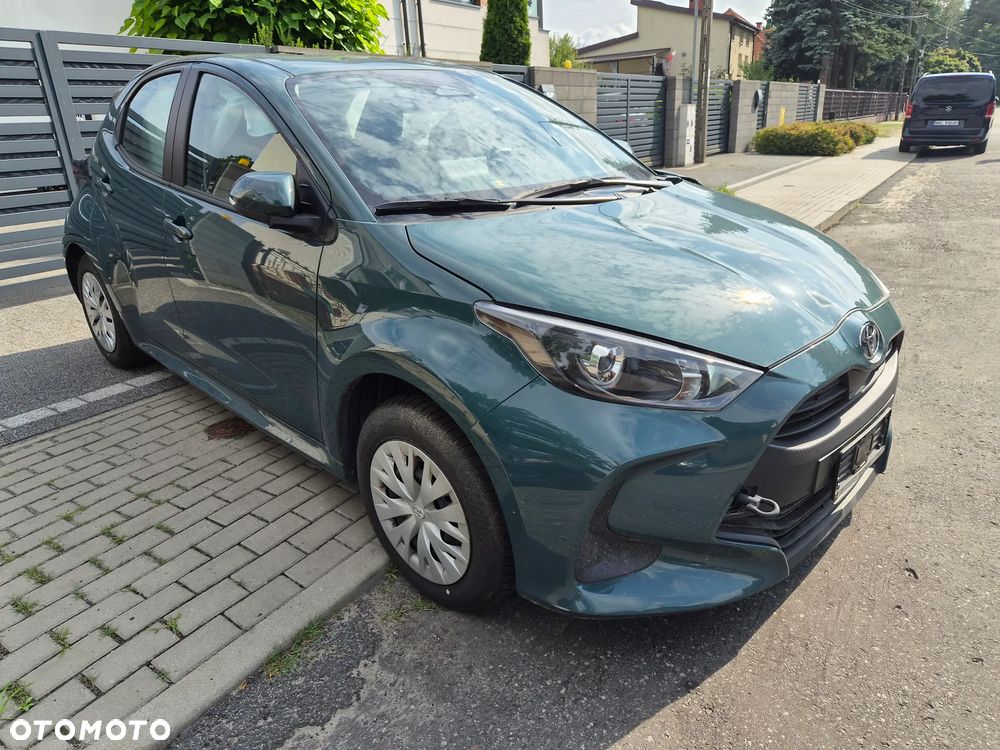 Toyota Yaris - 2