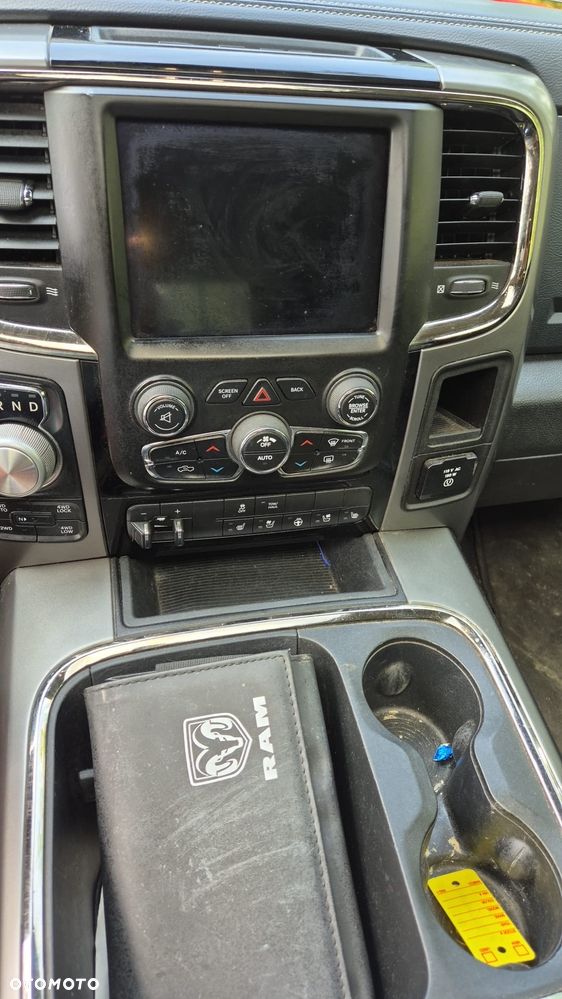 Dodge RAM 5.7 4x4 - 10