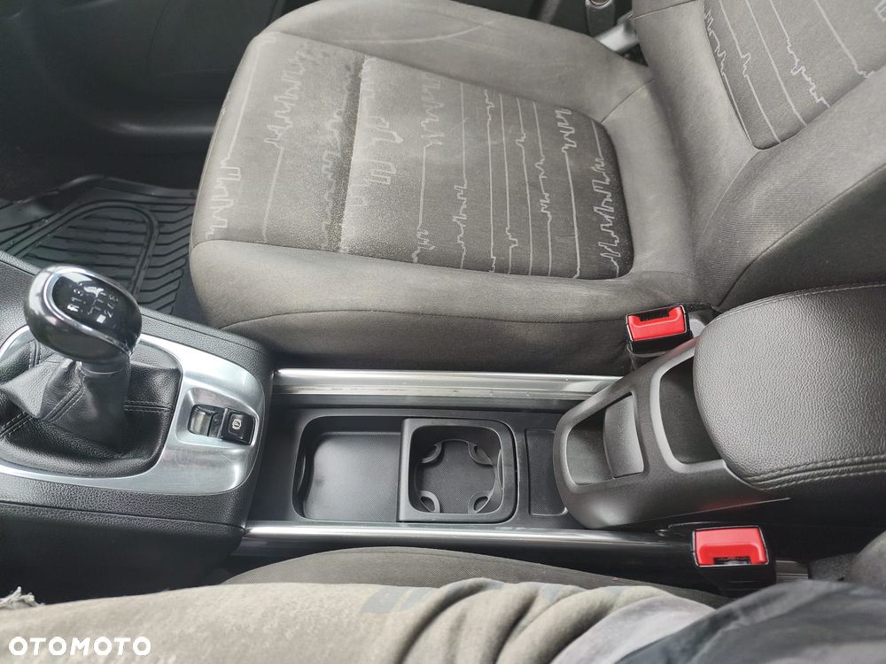 Opel Meriva - 23