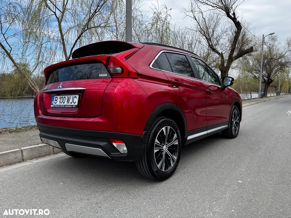 Mitsubishi Eclipse-Cross 1.5-litre 16-valve DOHC MIVEC 4X4 Intense+ Aut. - 5