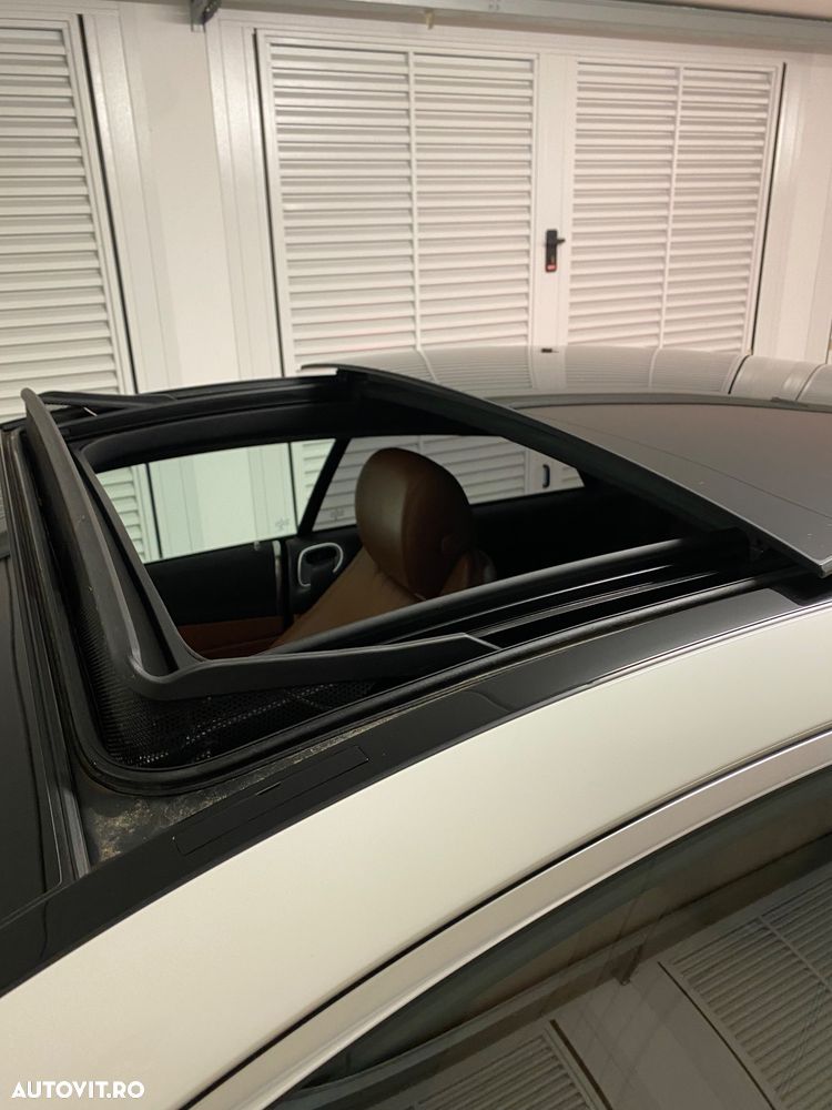 Mercedes-Benz E 220 d 4MATIC - 9