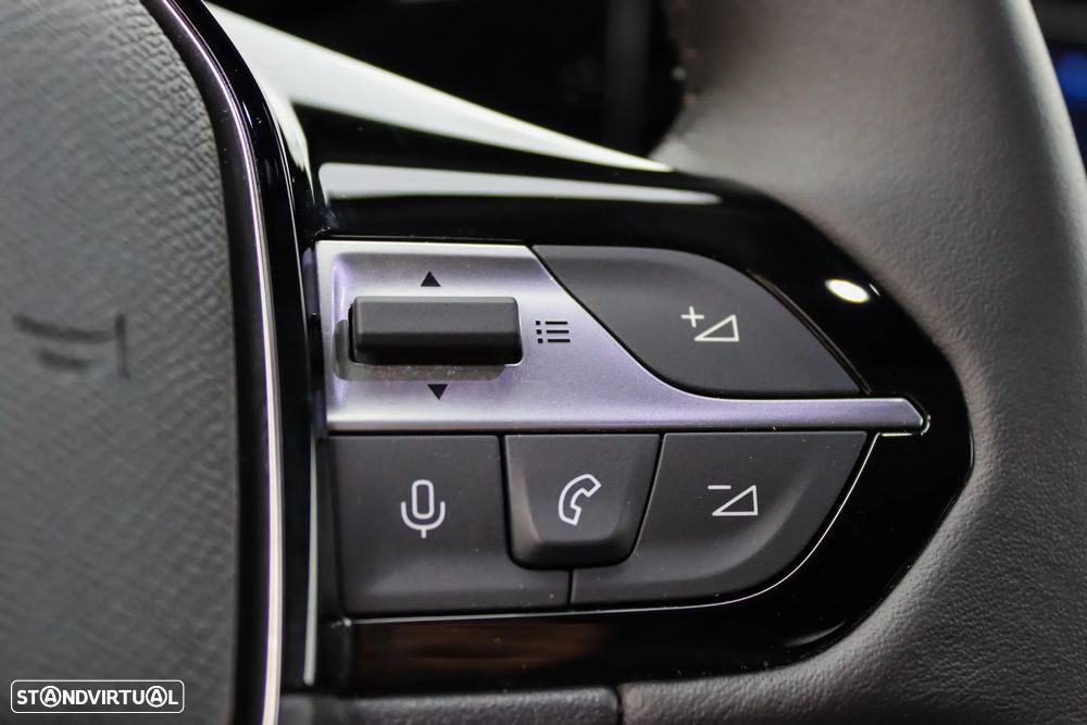 Peugeot 308 SW 1.2 PureTech Allure EAT8 - 24