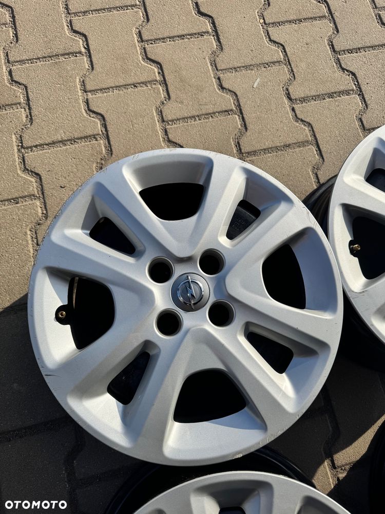 Felgi Stalowe 4x100 15 Opel Corsa D Opel Adam - 4