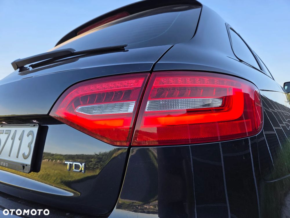 Audi A4 Avant 2.0 TDI DPF S line Sportpaket - 13