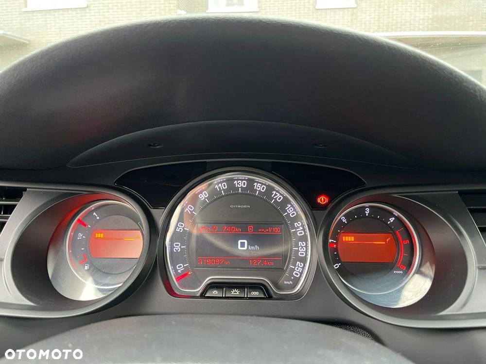 Citroën C5 2.0 HDi Exclusive - 10