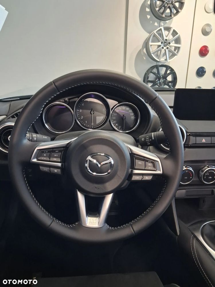 Mazda MX-5 - 7
