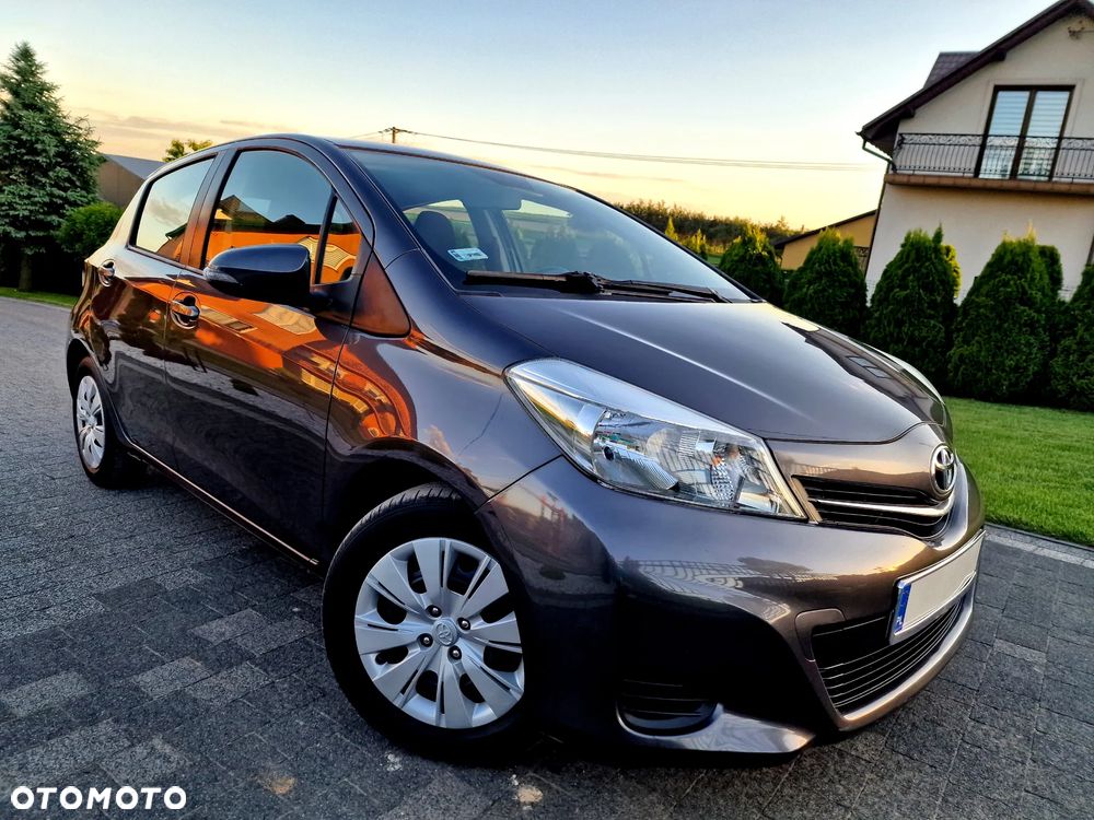 Toyota Yaris 1.0 Sol - 19