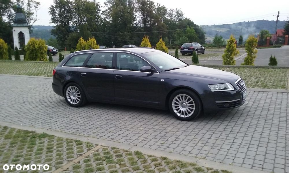 Audi A6 Avant 2.4 - 11