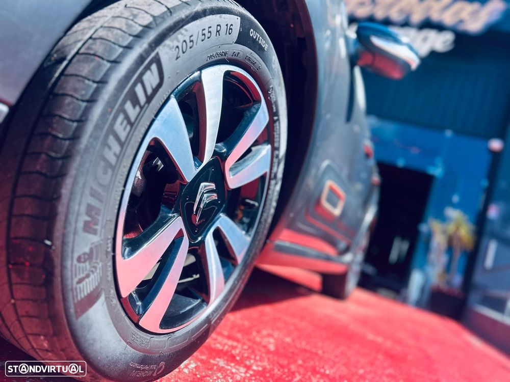 Citroën C3 1.2 PureTech C-Series - 7