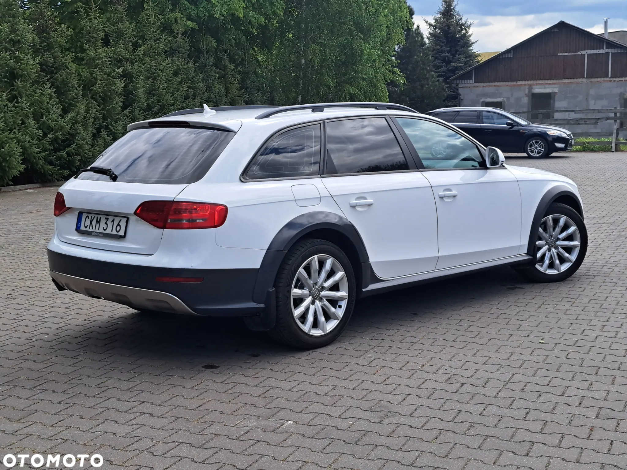 Audi A4 Allroad 2.0 TDI Quattro - 12