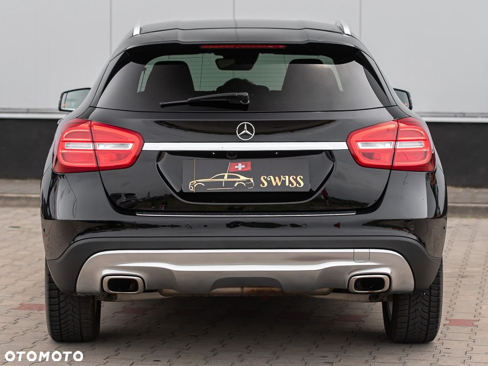 Mercedes-Benz GLA 220 CDI 4Matic 7G-DCT - 11