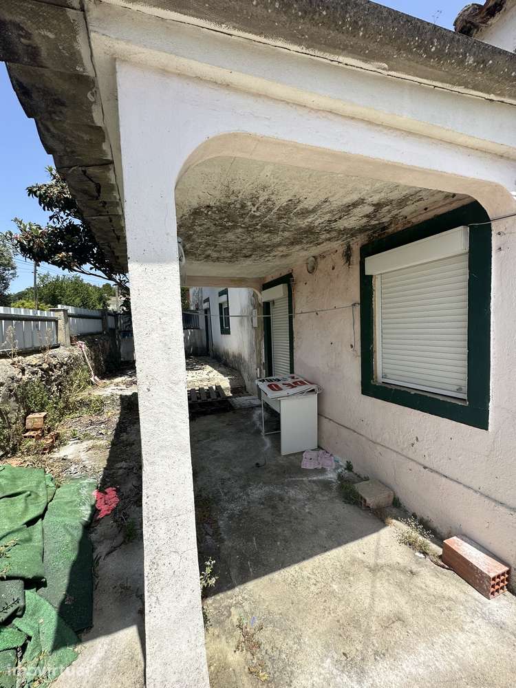 Moradia | Lote de 1.050 m² | Elevado Potencial de Reabilitação | Belas - Grande imagem: 3/26