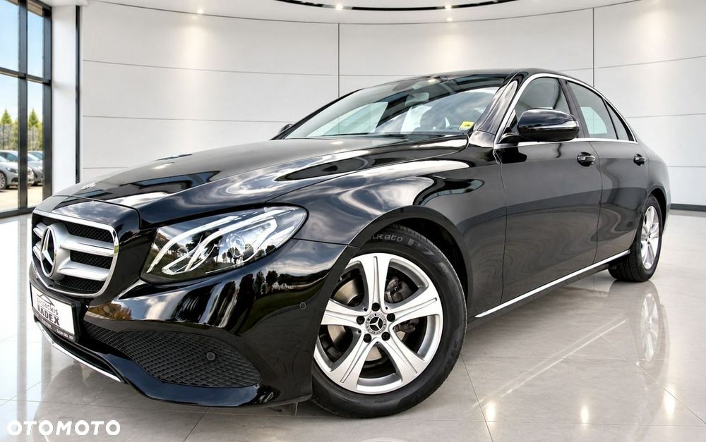 Mercedes-Benz Klasa E 200 d 9G-TRONIC - 26