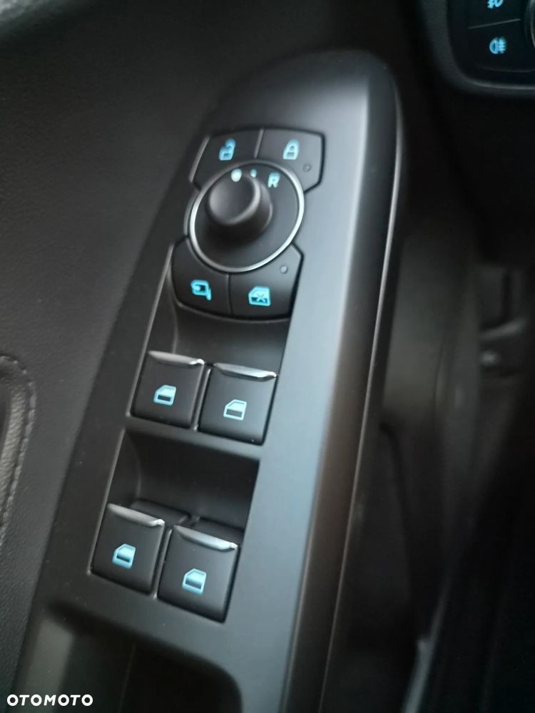 Ford Focus 1.0 EcoBoost Titanium - 13