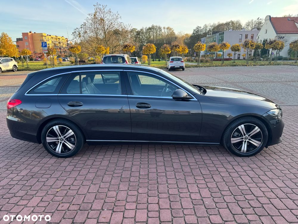 Mercedes-Benz Klasa C 220 d 9G-TRONIC Avantgarde - 3