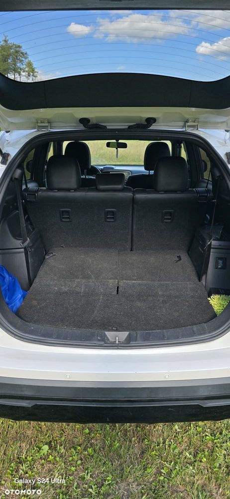 Mitsubishi Outlander - 8