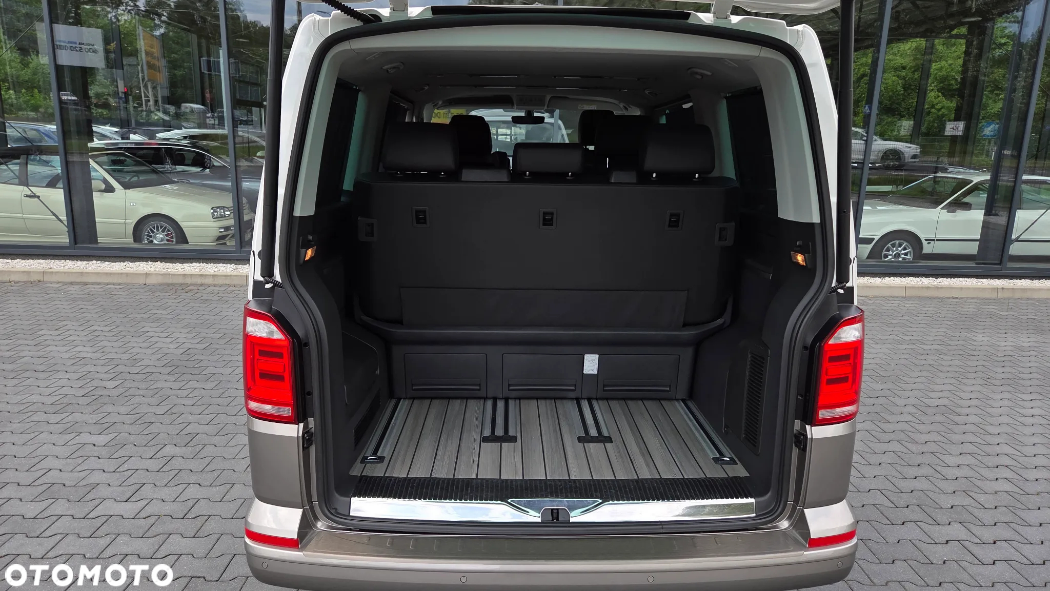Volkswagen Multivan 2.0 BiTDI L1 Highline 4Motion DSG - 30