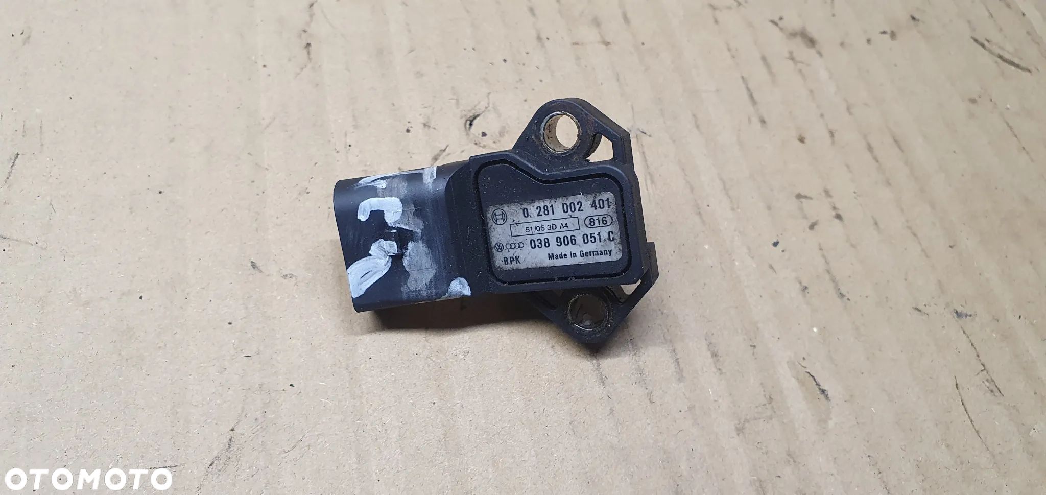 Czujnik ciśnienia MAP sensor VW Touareg 3.0 TDI 038906051C - 1