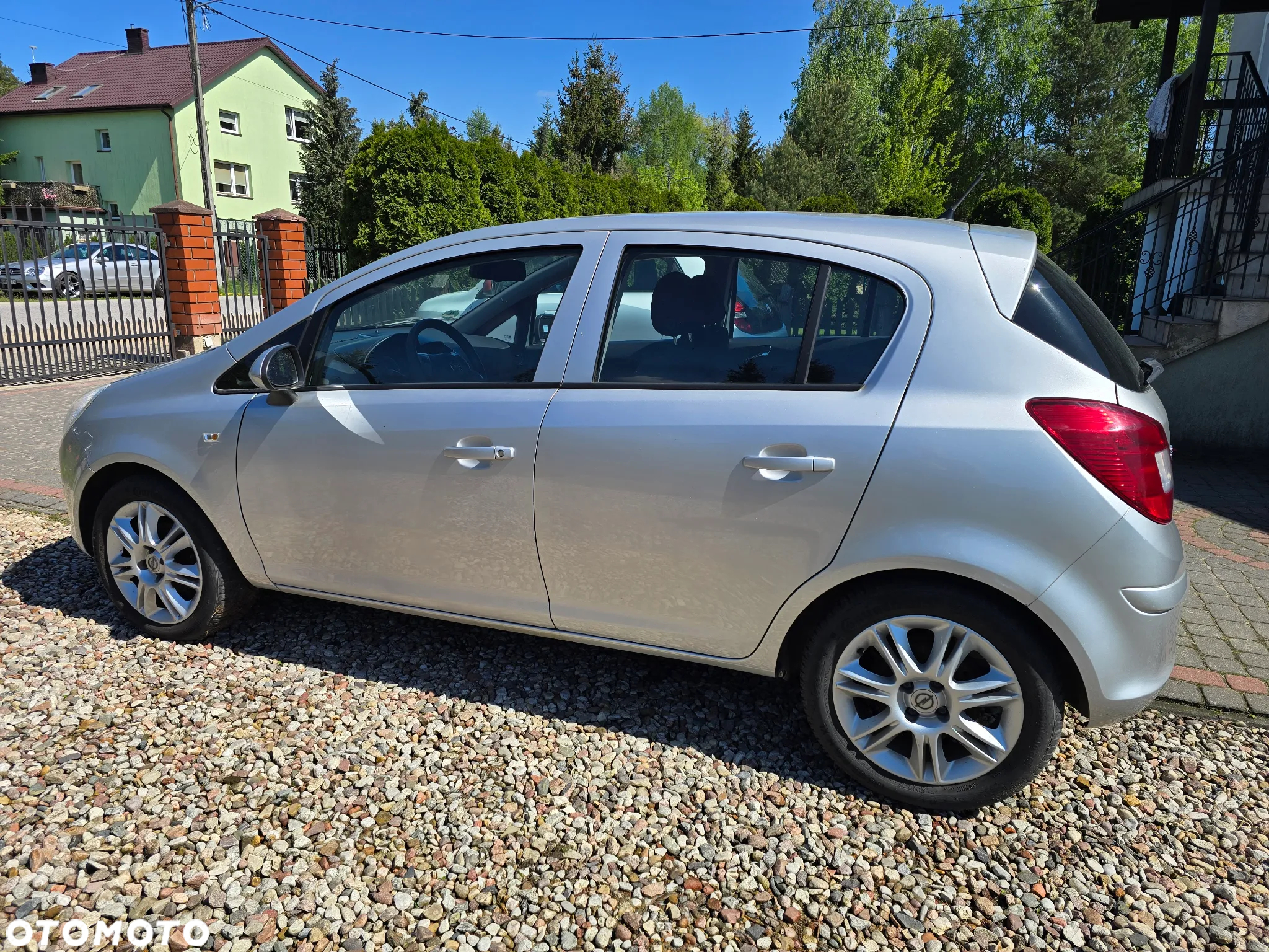 Opel Corsa - 10
