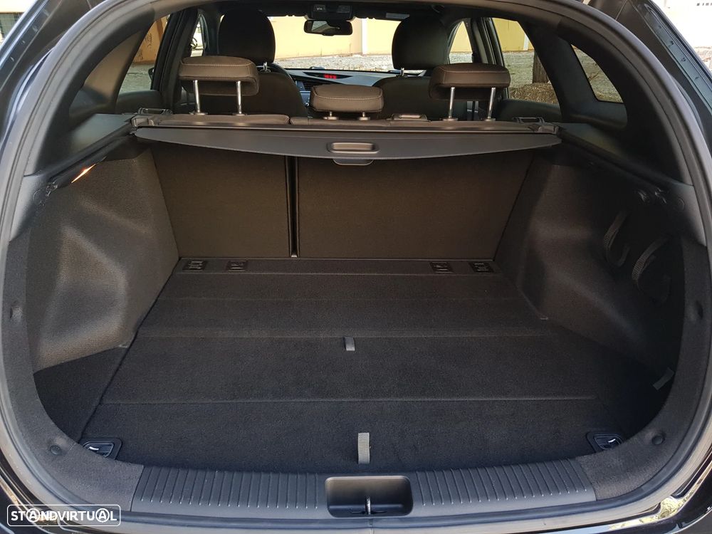 Kia Ceed SW 1.6 CRDi GT Line - 11