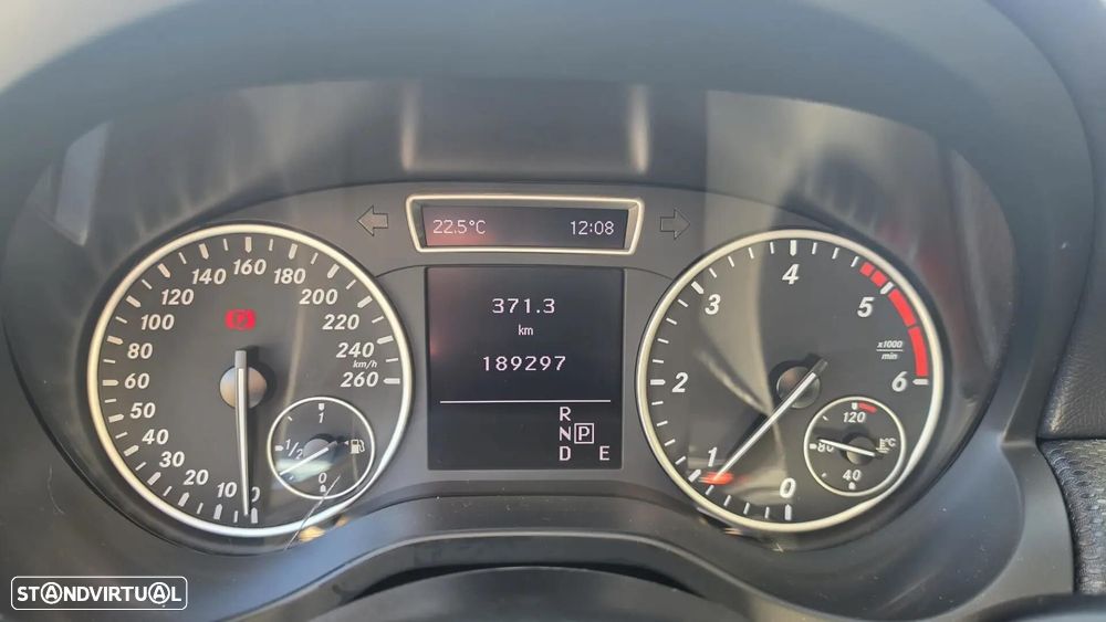 Mercedes-Benz A 180 CDi BlueEfficiency Aut. - 8