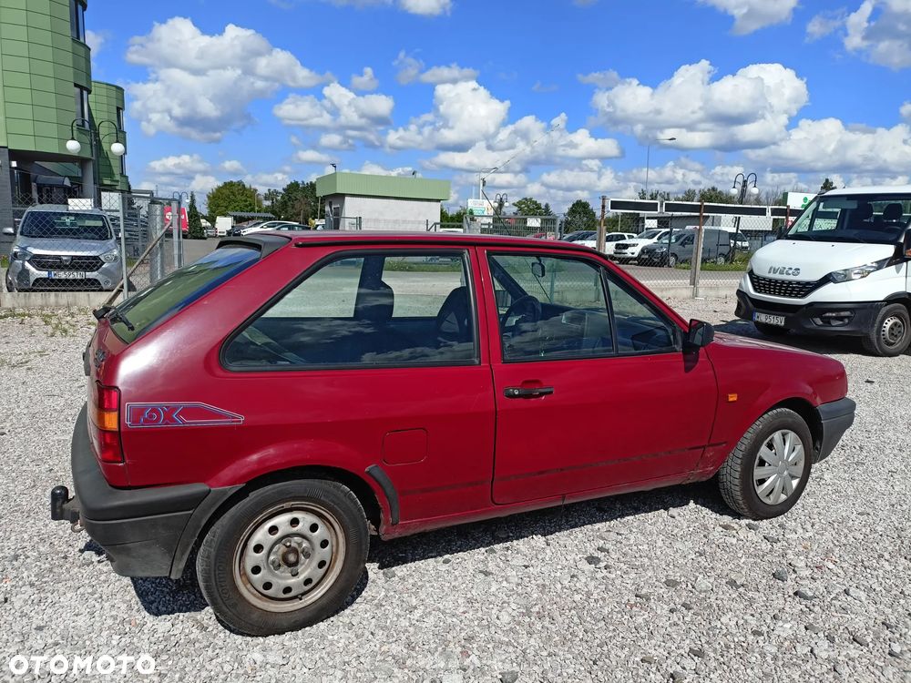 Volkswagen Polo - 4