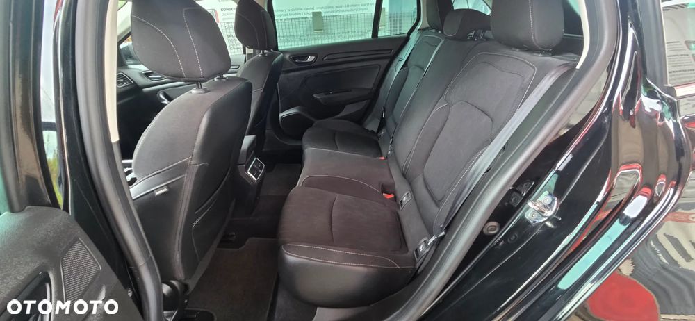 Renault Megane ENERGY TCe 140 EDC LIMITED - 31
