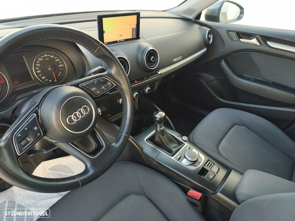 Audi A3 Sportback 1.6 TDI S-line - 7