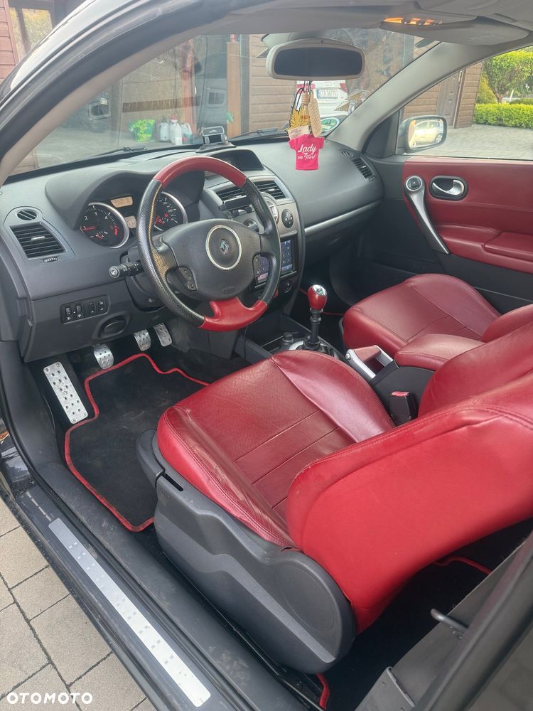 Renault Megane - 5